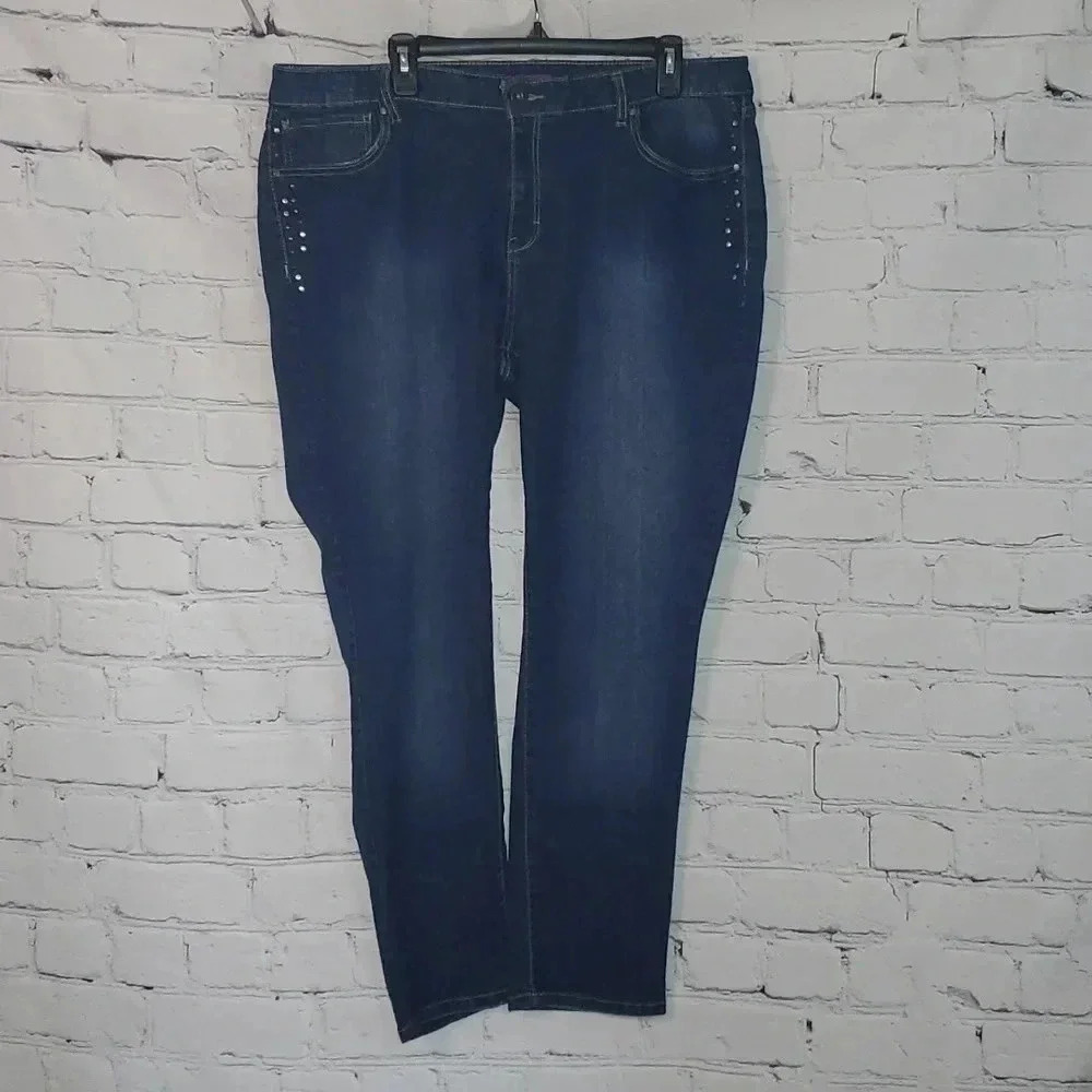 Love your Style 5 Pocket Straight Leg Jeans Studded Womens Size 20W